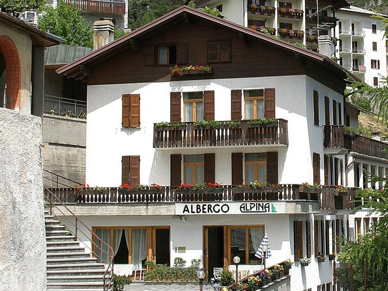 Albergo - B&B Alpina Premadio Esterno foto