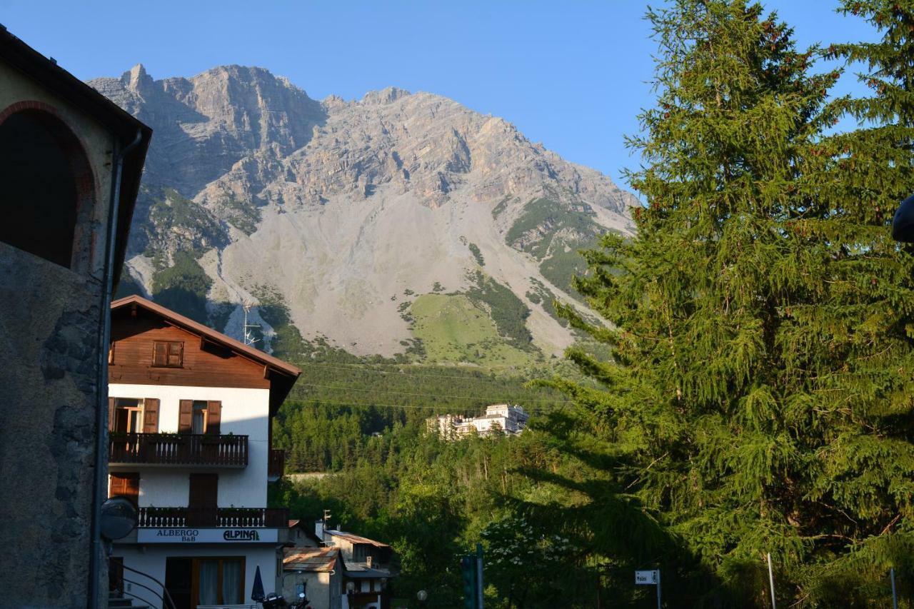 Albergo - B&B Alpina Premadio Esterno foto